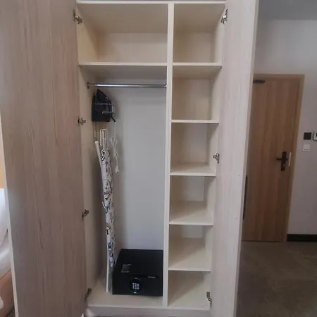 Piotrus Pan Hotel Brzesko