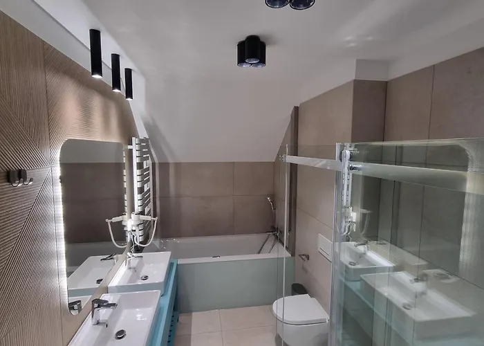 Piotrus Pan Hotel Brzesko